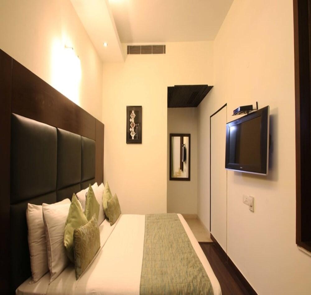 Jht Hotels New Delhi Luaran gambar