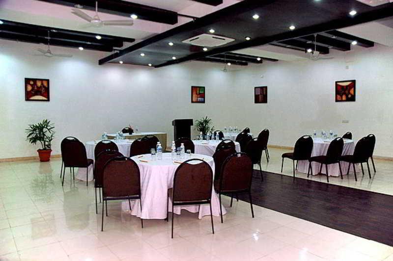Jht Hotels New Delhi Luaran gambar