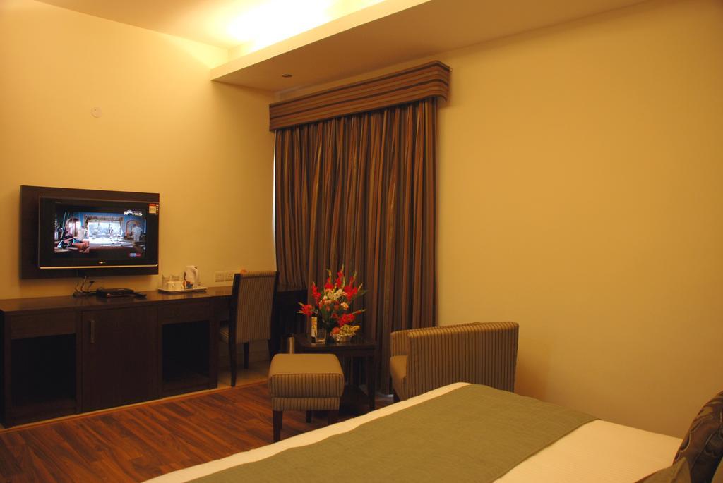 Jht Hotels New Delhi Luaran gambar